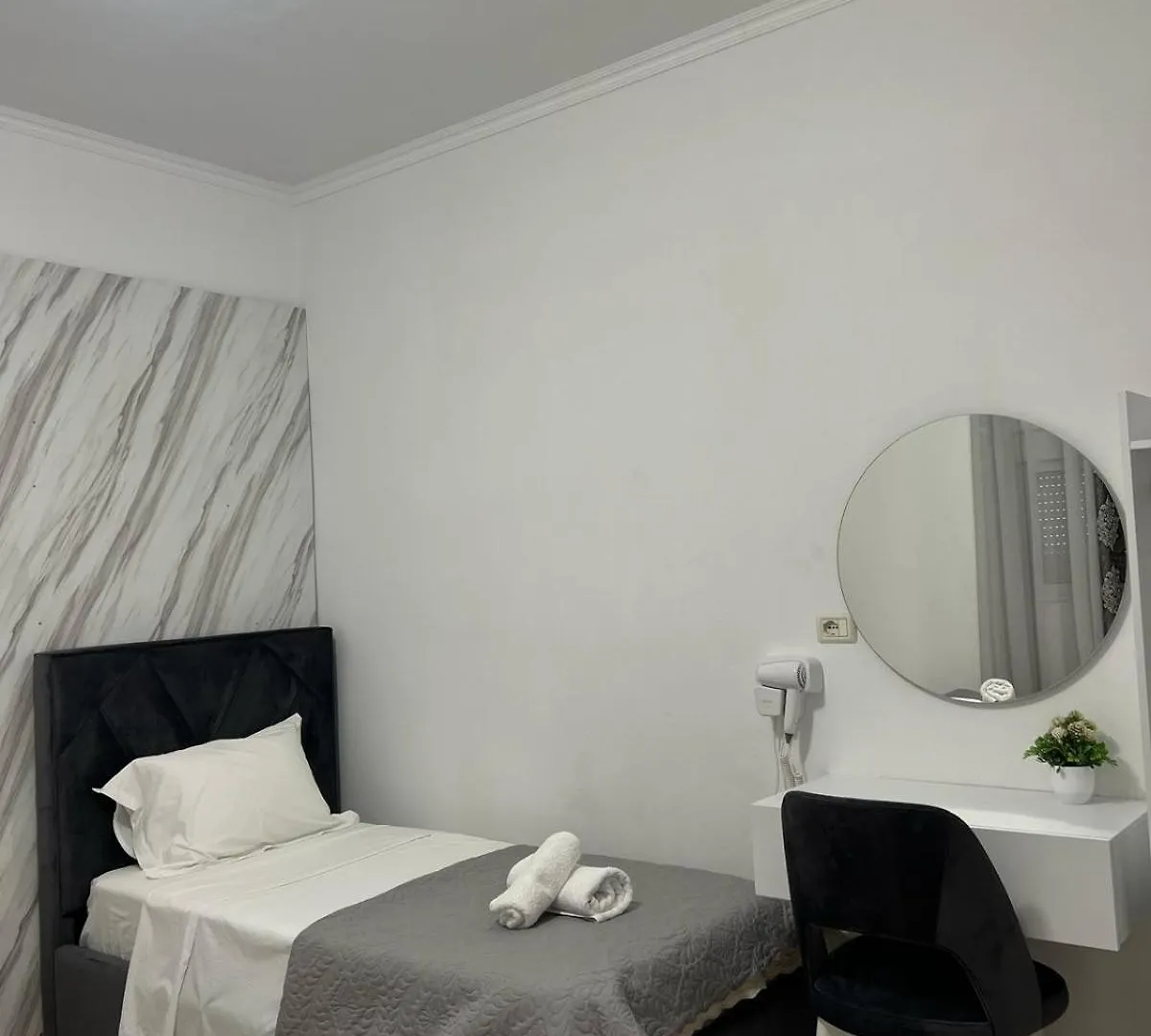 Villa Bella Ksamil Guest house